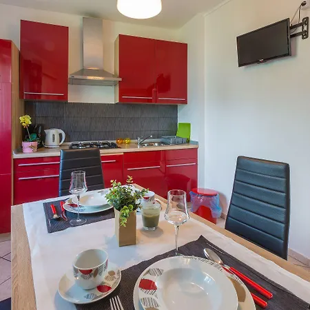 Charmantes Nur 500 Meter Zum Mit Meerblick, Privatem Balkon, Privatparkplatz *