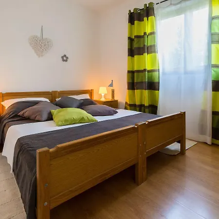 Charmantes Nur 500 Meter Zum Mit Meerblick, Privatem Balkon, Privatparkplatz *